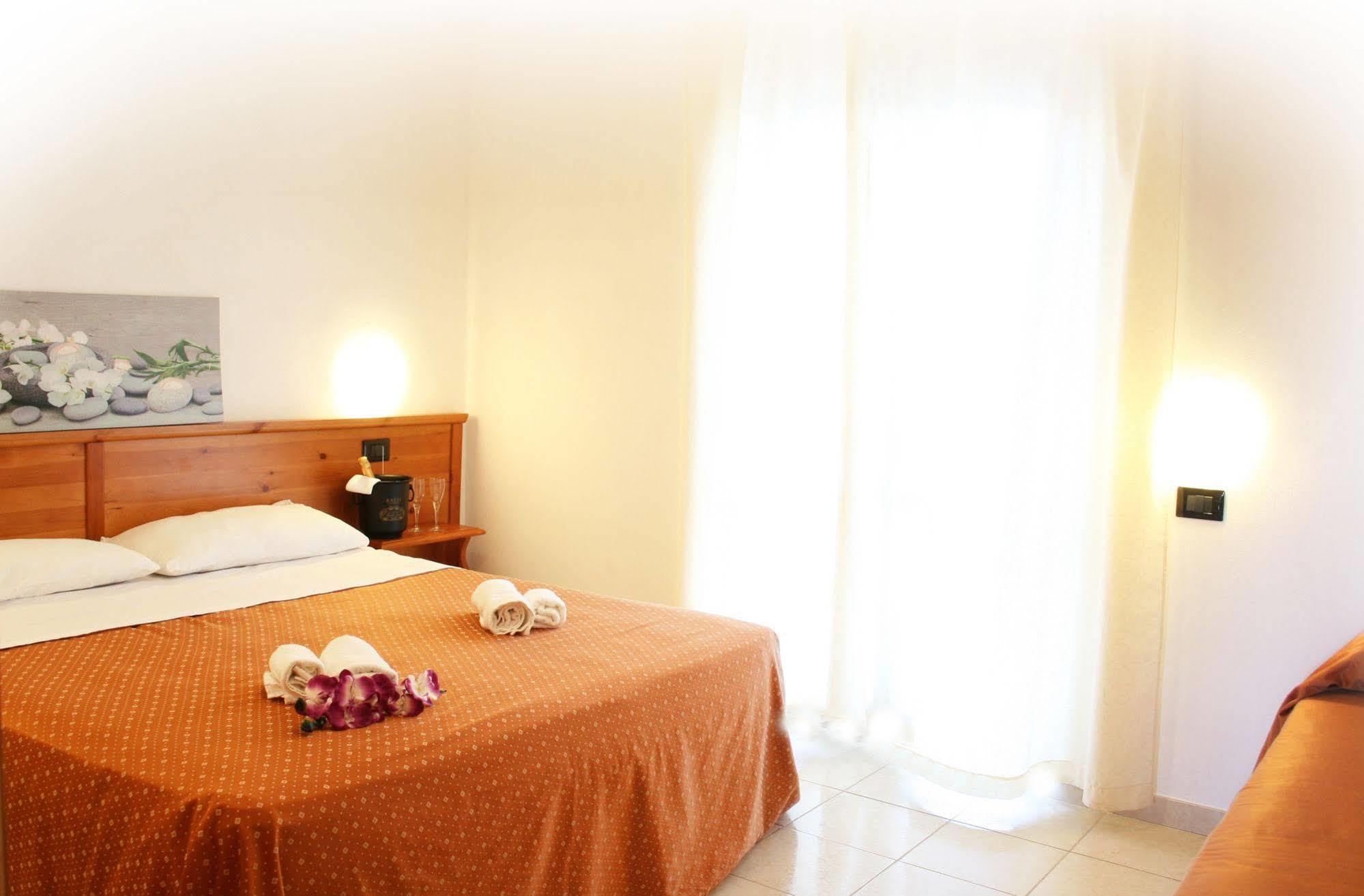 Hotel Residence Turium Santa Maria Del Cedro Buitenkant foto